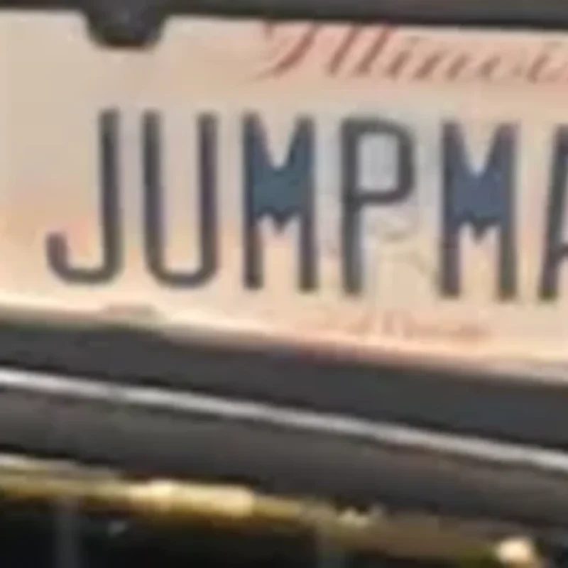 JUMPMAN — Illinois, Chevy Silverado