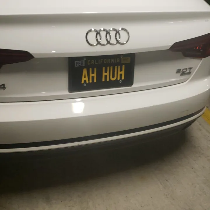 white audi with visible license plate (2019-12-10)