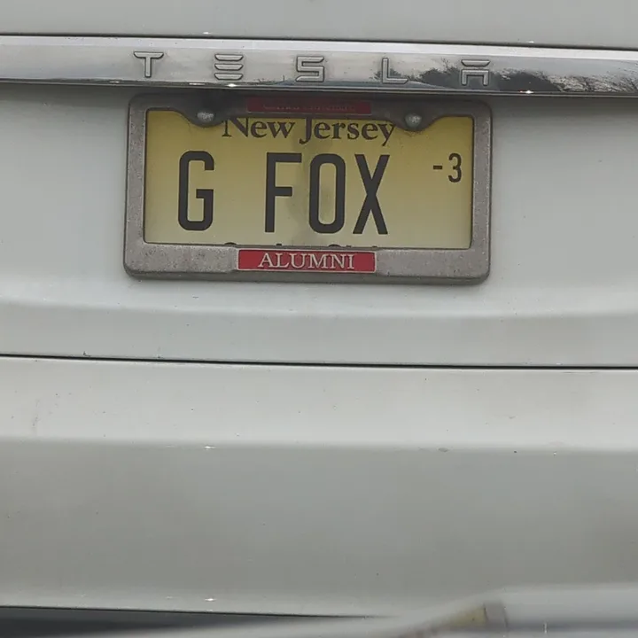 tesla with vanity plate (2023-01-29)