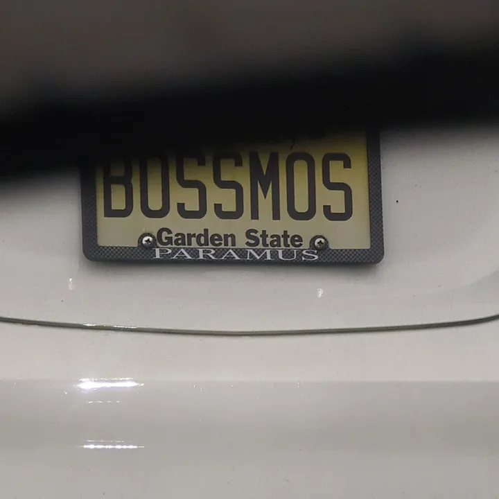 license plate in rain (2023-07-16)