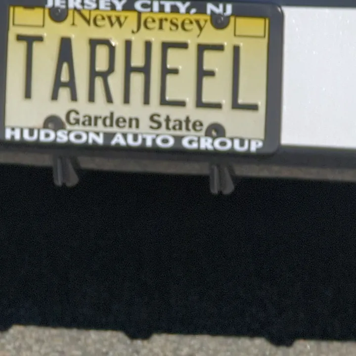 license plate in jersey city (2023-10-23)