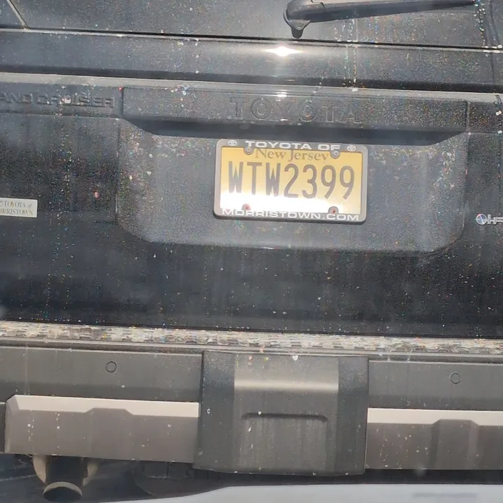 toyota suv rear view (2026-02-01)